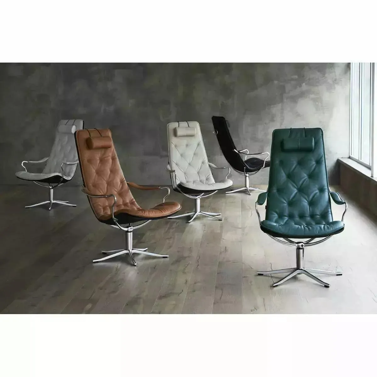 Bravo Swivel Chair