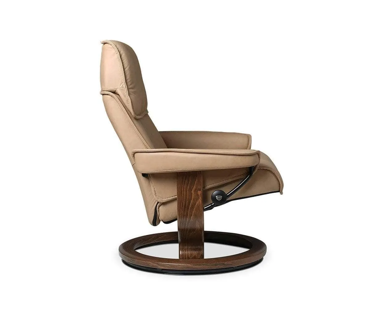 Stressless® Admiral Recliner & Ottoman - Sand